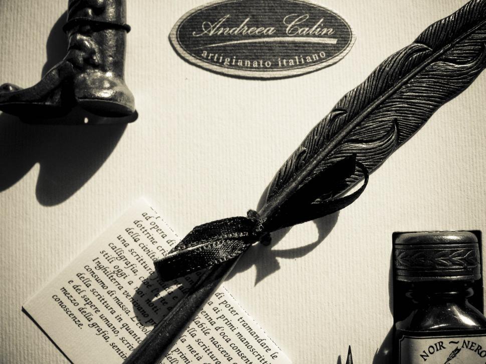 Free Image of pen set 