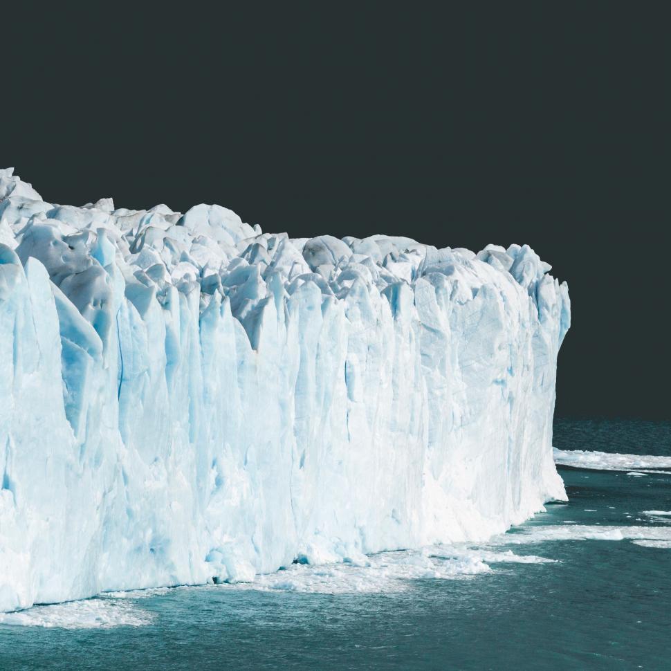 Free Stock Photo Of Large Iceberg Floating In The Middle Of The Ocean