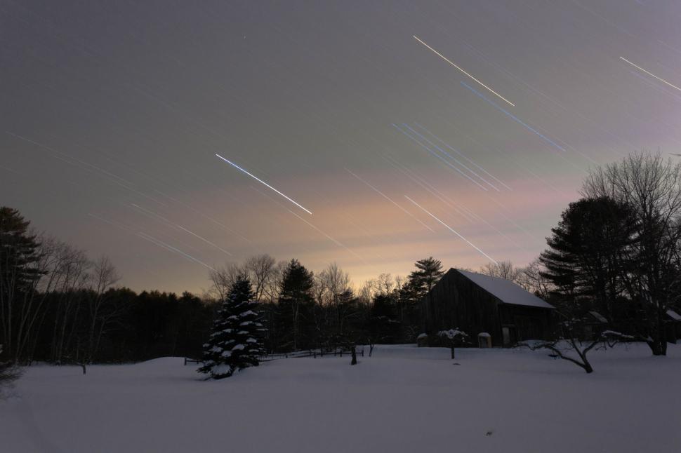 Free Image of Dark and Cloudy Sky With Stars 