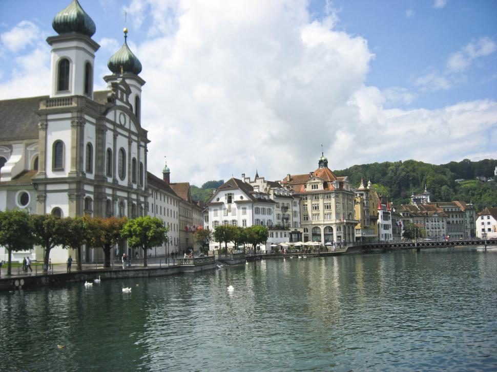 Free Image of Up the river 