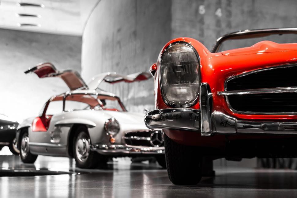 America’s Automotive Heartbeat: Discovering 15 Classic Cars That Reign Supreme, State by State America’s Automotive Heartbeat: Discovering 15 Classic Cars That Reign Supreme, State by State