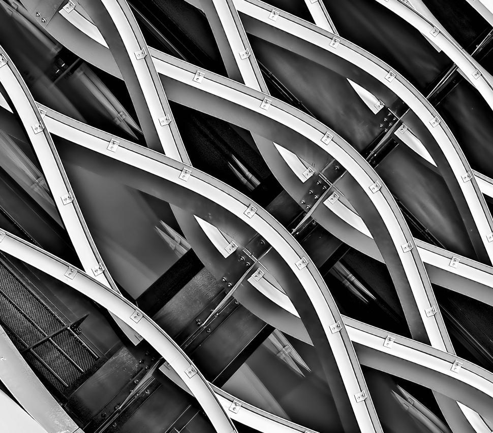 Free Image of A Monochrome Building in Urban Setting 