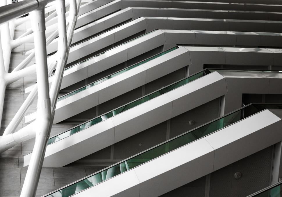 Free Image of Building With Balconies in Black and White 