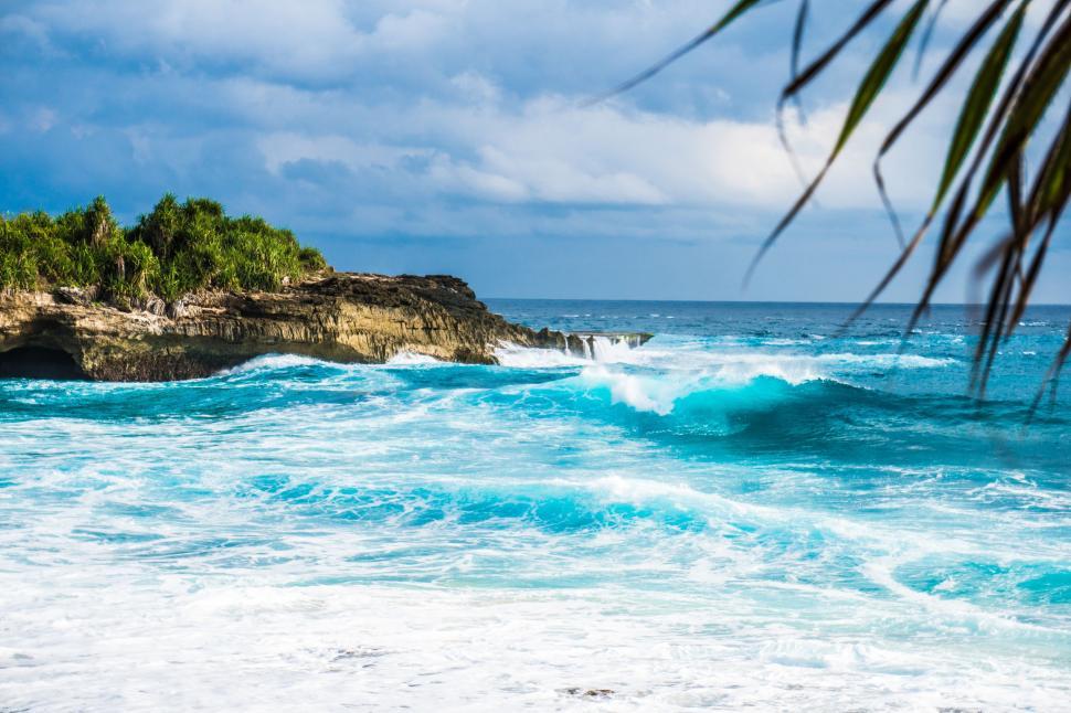 Free Stock Photo Of View Of The Ocean From A Beach 