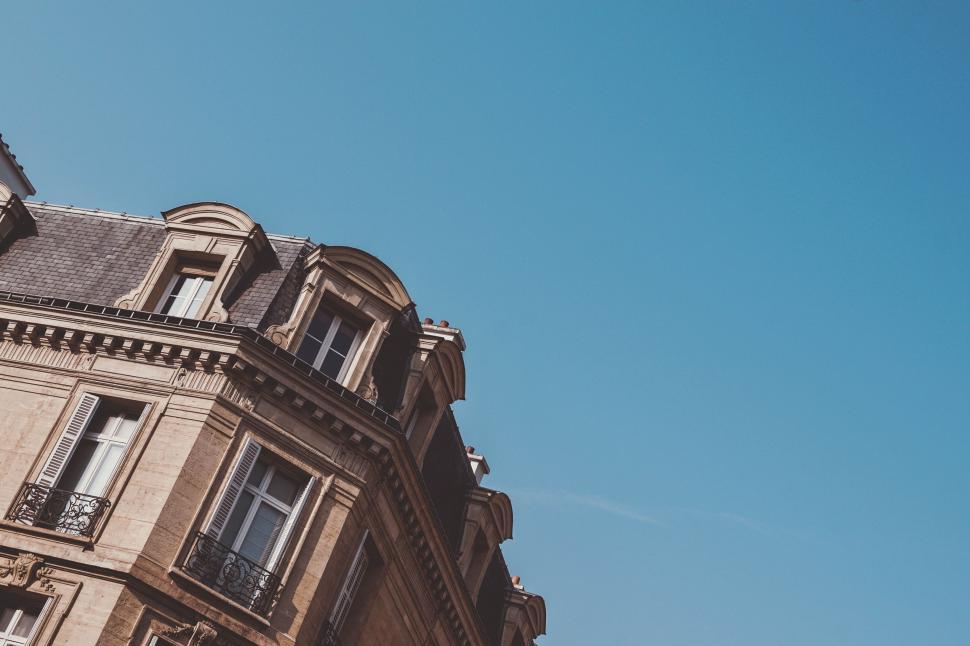 Free Image of Tall Building With Clock on Top 