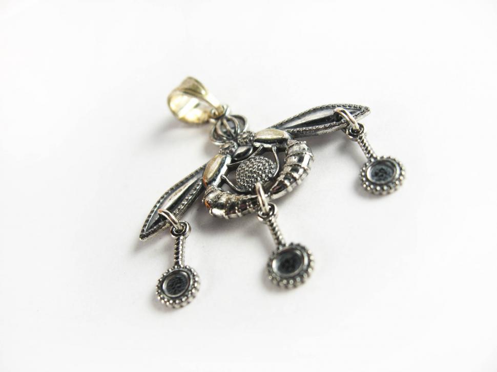 Free Image of silver jewellery 