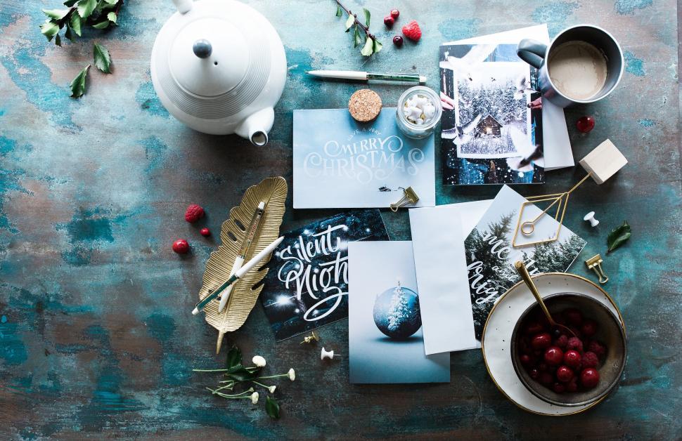 Free Image of Table Set With Cards and Teapot 