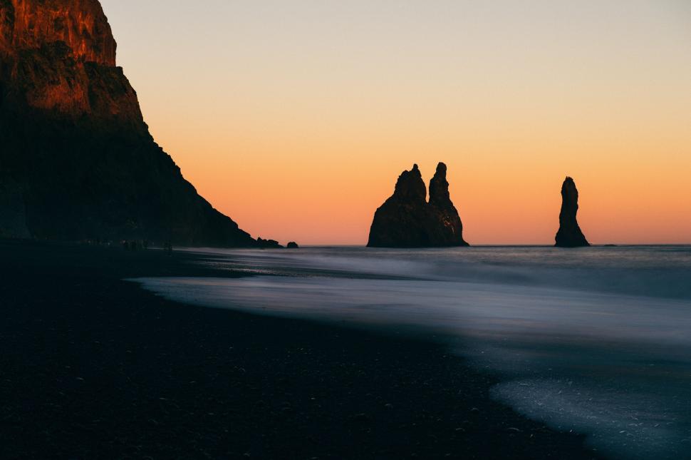 Free Image of Group of Rocks on Beach 