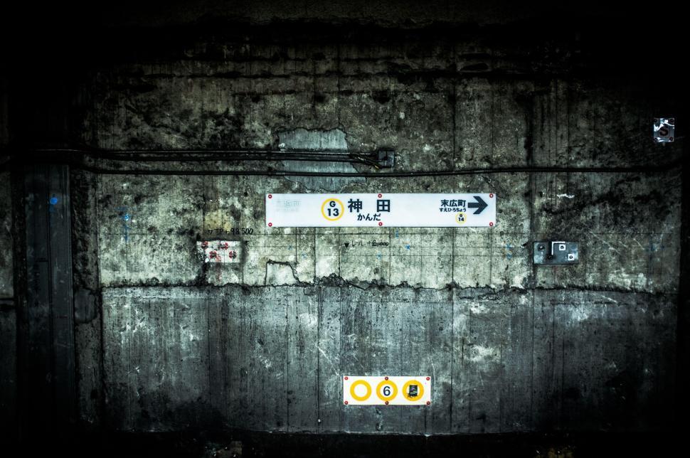 Free Stock Photo of Sign Mounted on Side of Brick Wall | Download Free ...
