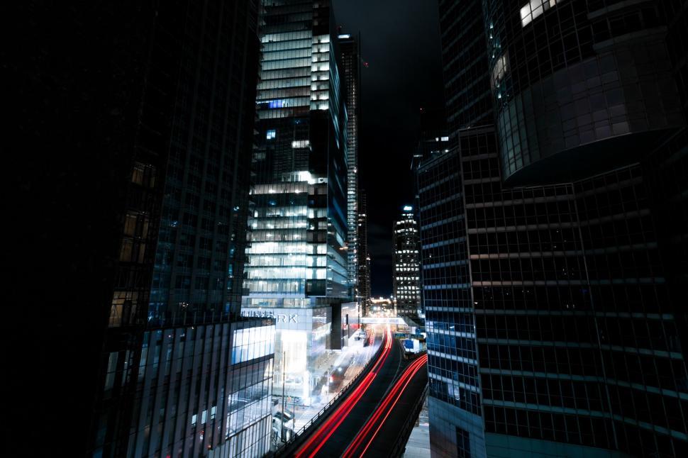 Free Image of City Street at Night With Long Exposure 