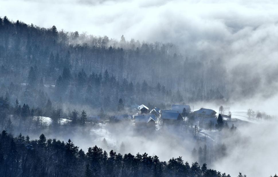 Free Image of Foggy Mountain Landscape in Black and White 