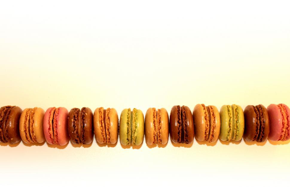 Free Image of French Macaroons - With Copyspace - Sweets and Cookies 
