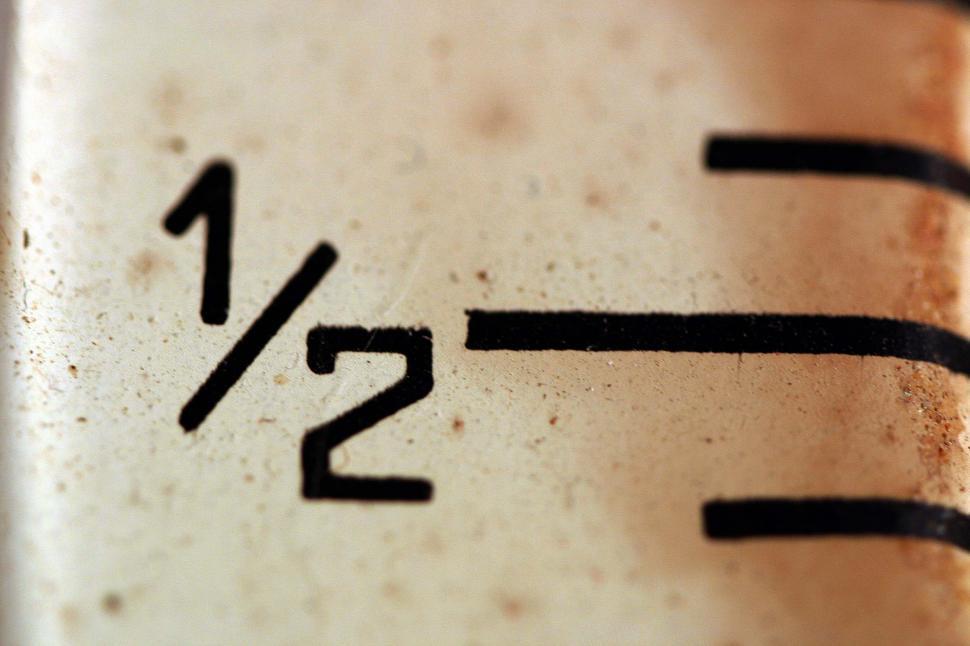 free-stock-photo-of-numbers-fractions-half-one-half-divided-markings