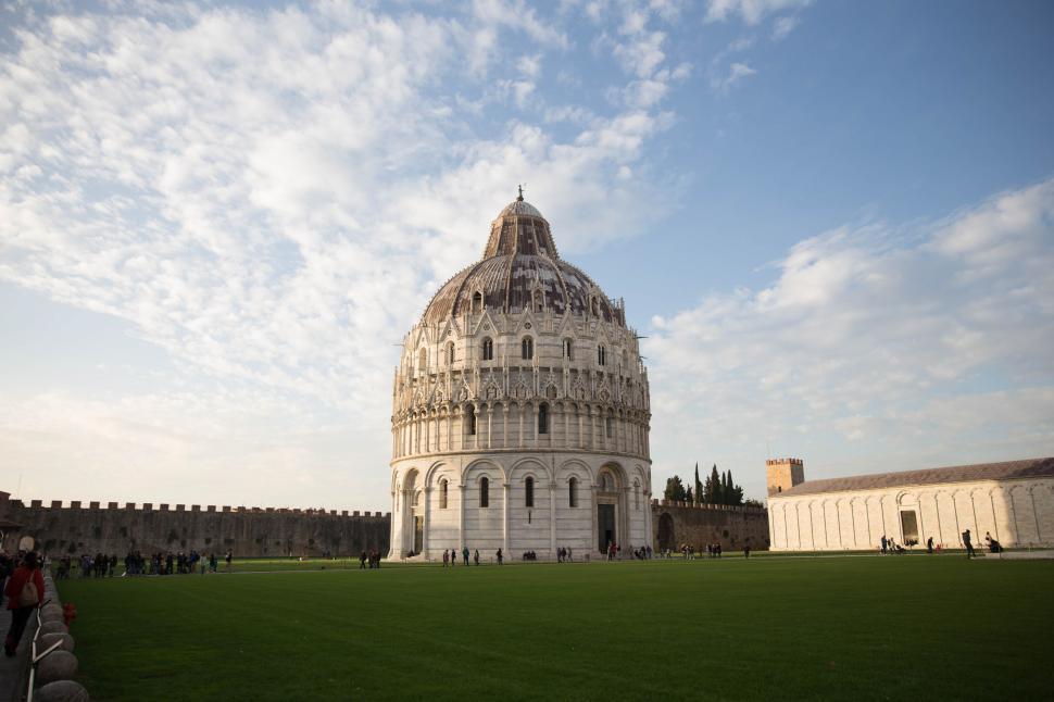 Free Stock Photo of Dome building at Baptistry of St John, Pisa, Italy