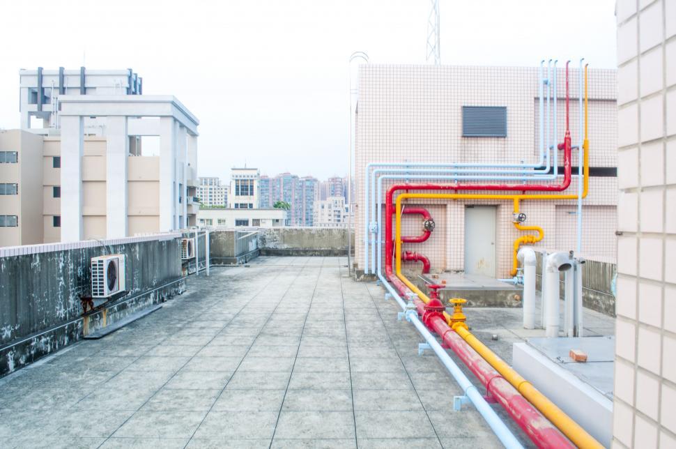 Free Image of urban city, color rust pipe  