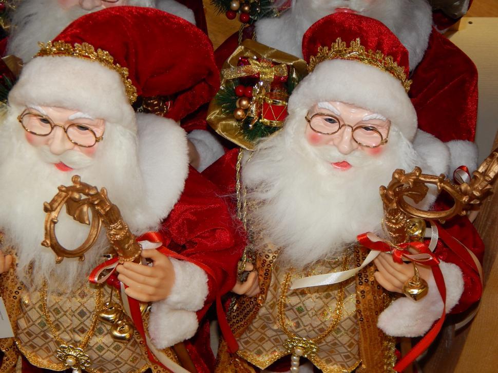 Free Image of Christmas gifts santa claus and tree decorations 