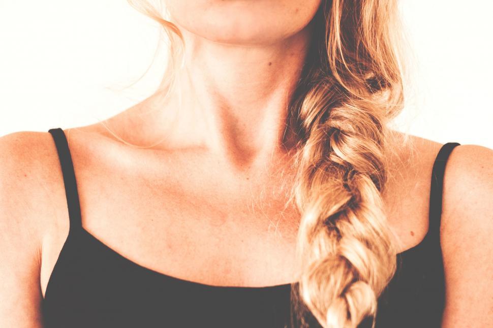 Free Image of Blonde Plait 