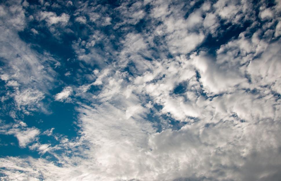 Free Image of White Clouds  