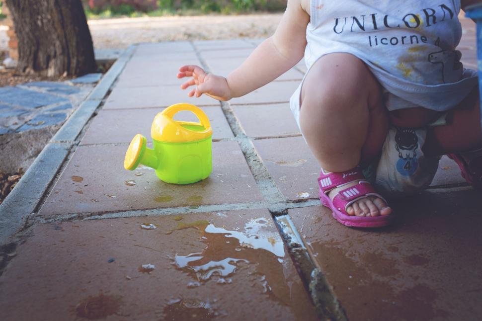 Free Image of Watering can toy 