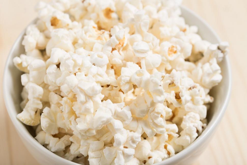 Free Image of Popcorn Bowl  
