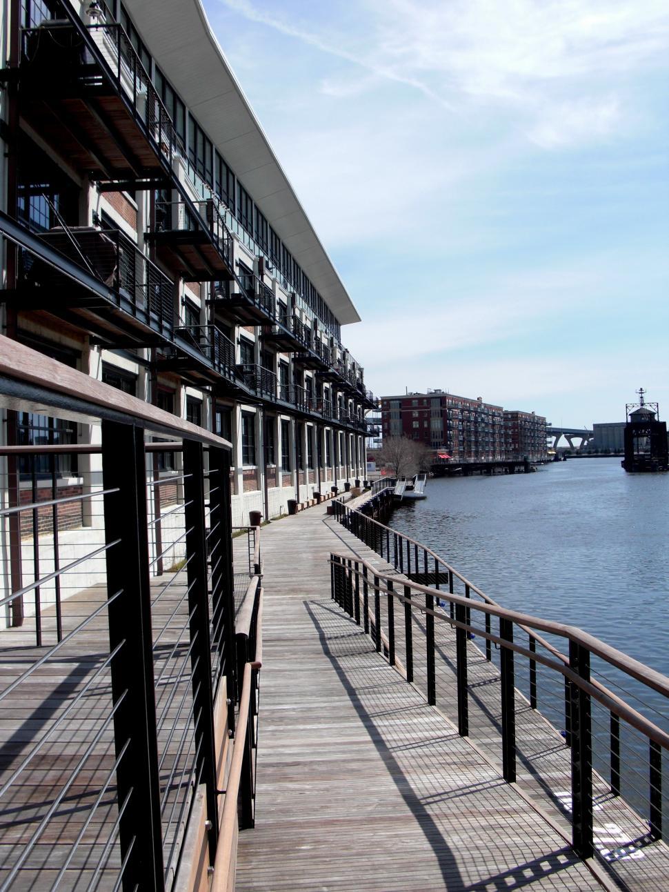 Free Image of The lonely boardwalk 