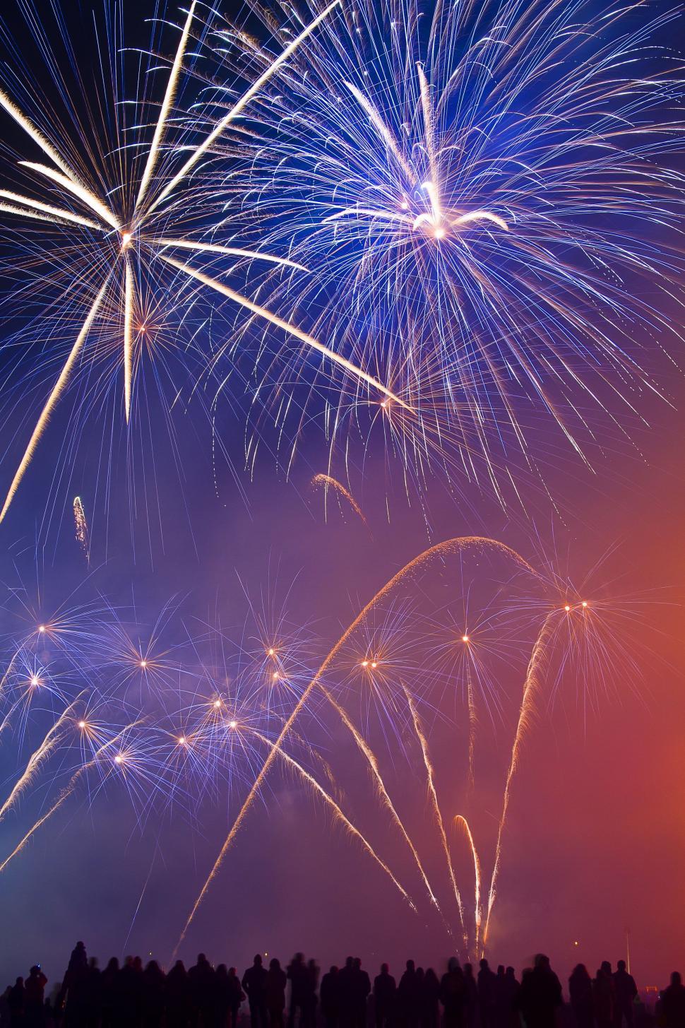 Free Image of Colorful Fireworks 