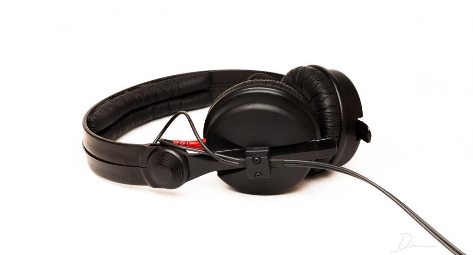 Free Image of Black Headphones  