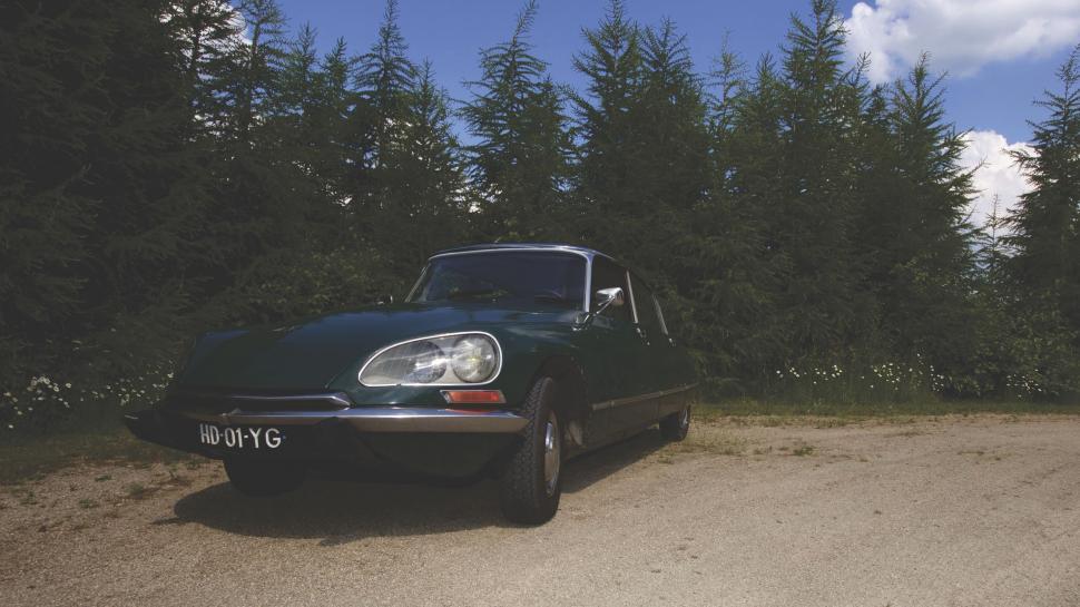 Free Image of Vintage Citroen Car  