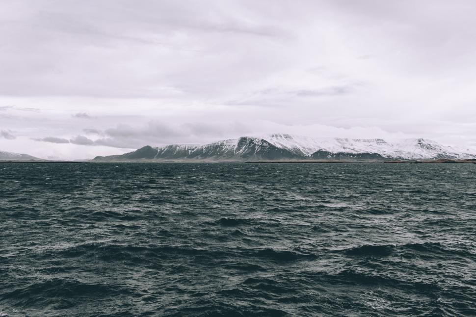 Free Image of Sea and Clouds  
