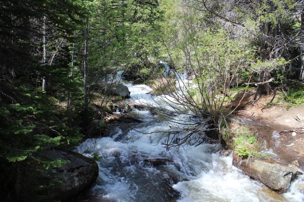 Free Image of Mountain waterfall 