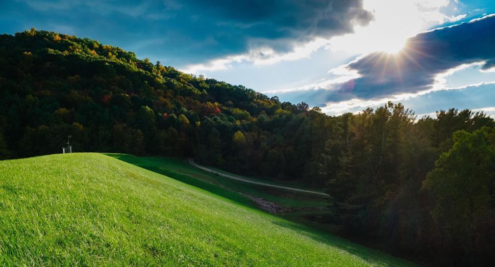 Free Image of Green mountain 