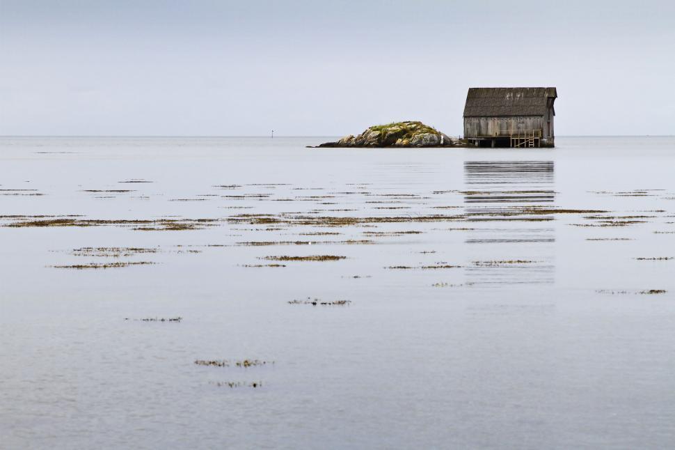 Free Image of Boathouse with reflection 