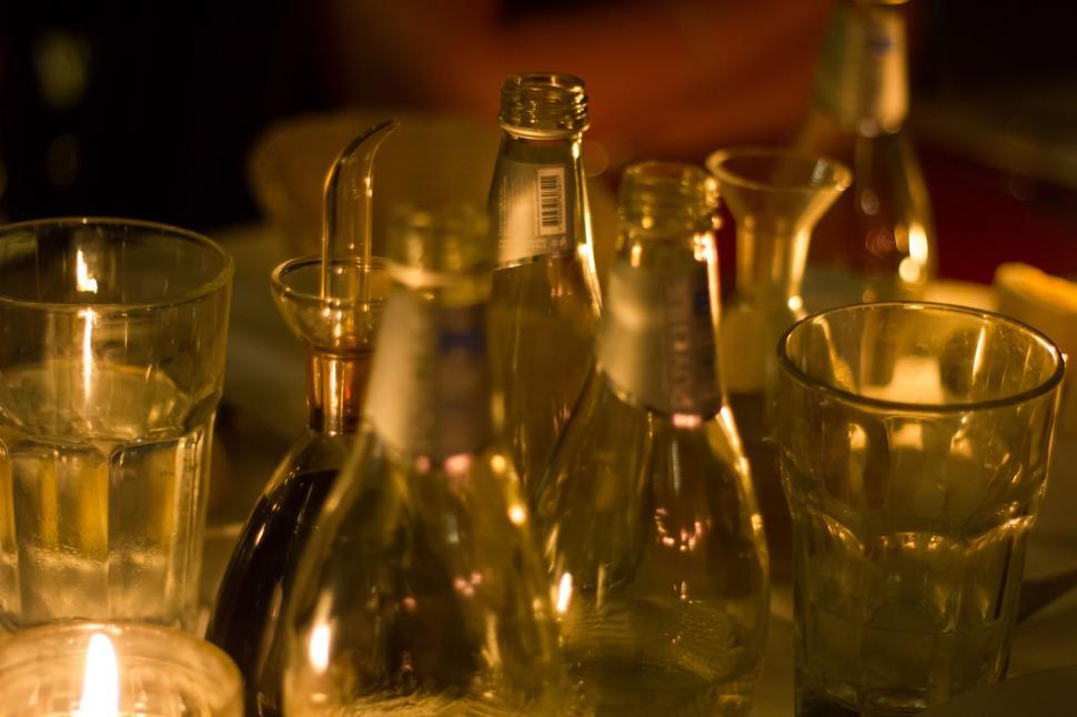 Free Image of Candle light and glasses  
