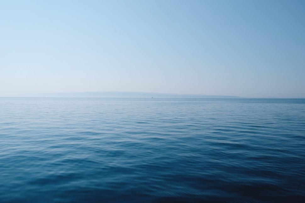 Free Image of River and Sky  