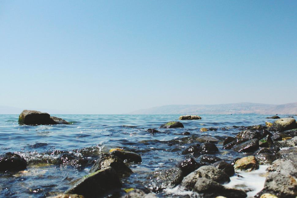 Free Image of Rocks and Sea  