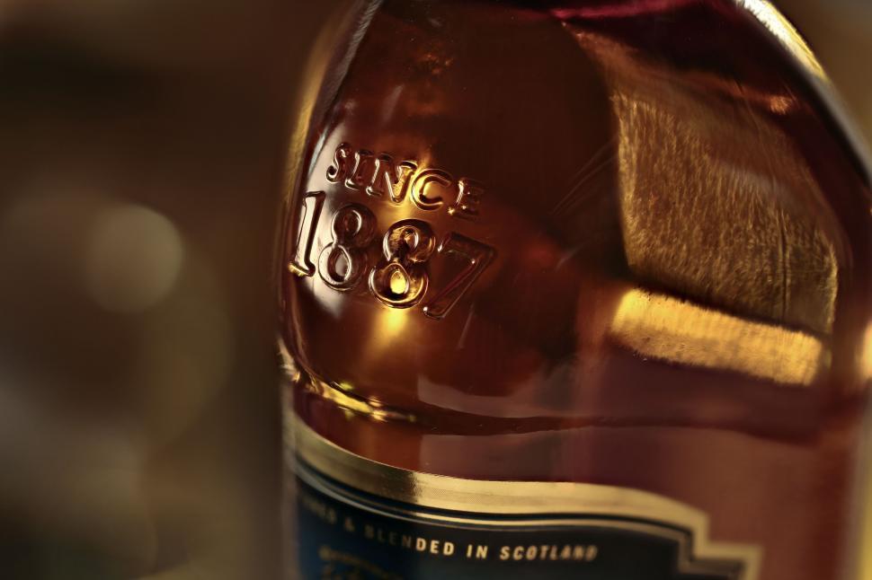Free Image of Whiskey bottle  