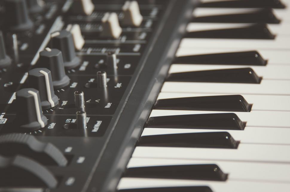 Free Stock Photo of Electronic keyboard Download Free Images and Free Illustrations