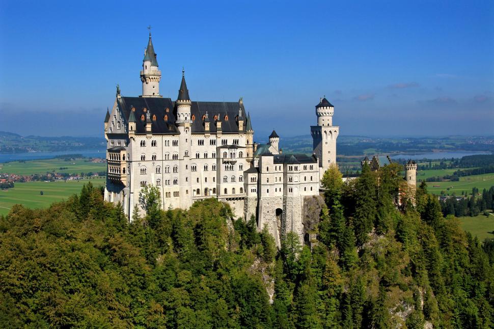 Free Stock Photo of Neuschwanstein Castle