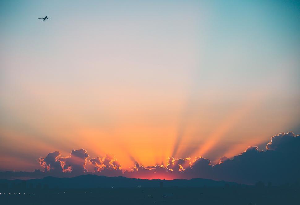 Free Image of Sunbeam and Airplane  