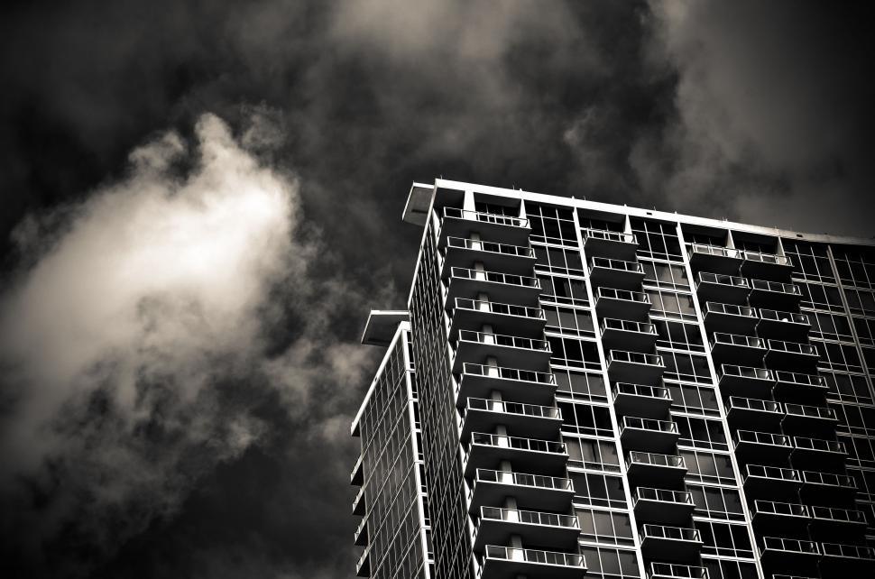 Free Image of Clouds and Skyscraper  
