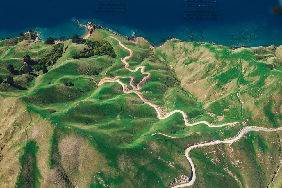 Free Image of Terrain and ocean 