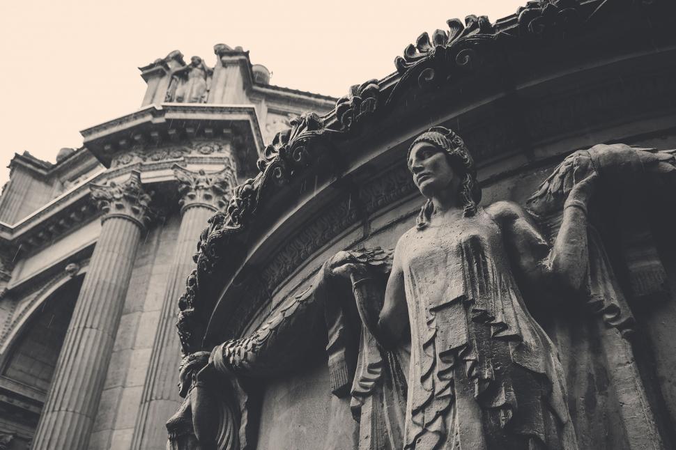 Free Image of Woman Statue and Pillars - B&W 