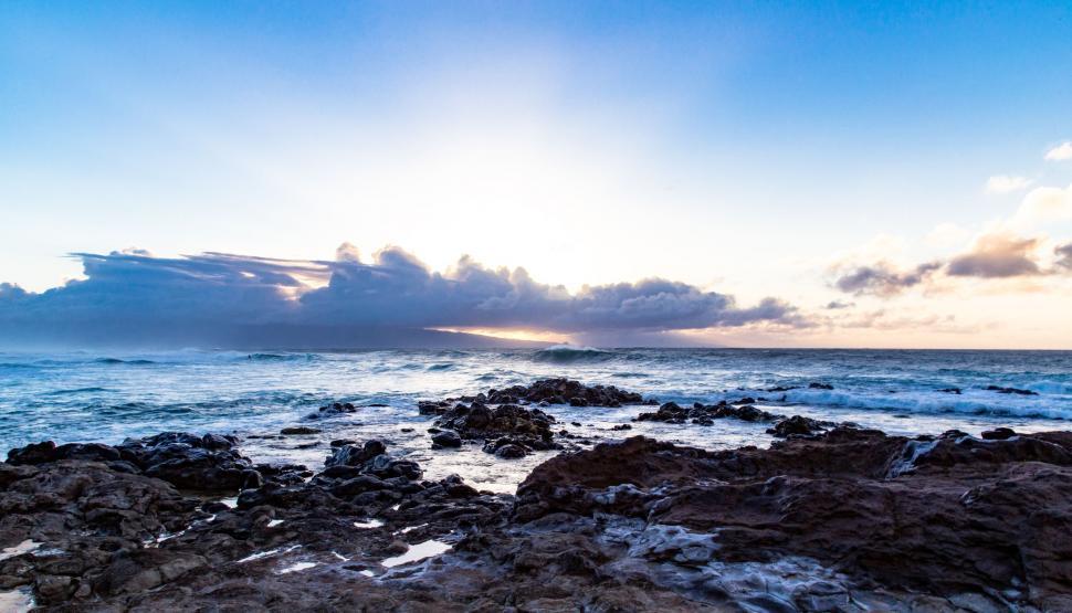 Free Image of Ocean and Clouds  