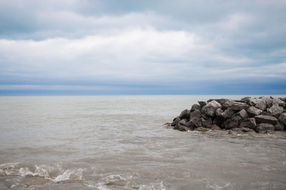 Free Image of Ocean and White Clouds 