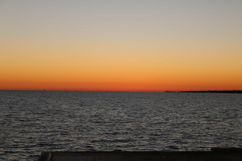 Free Image of Ocean and Sunset  