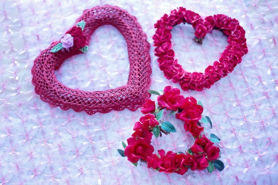 Free Image of Floral Hearts  