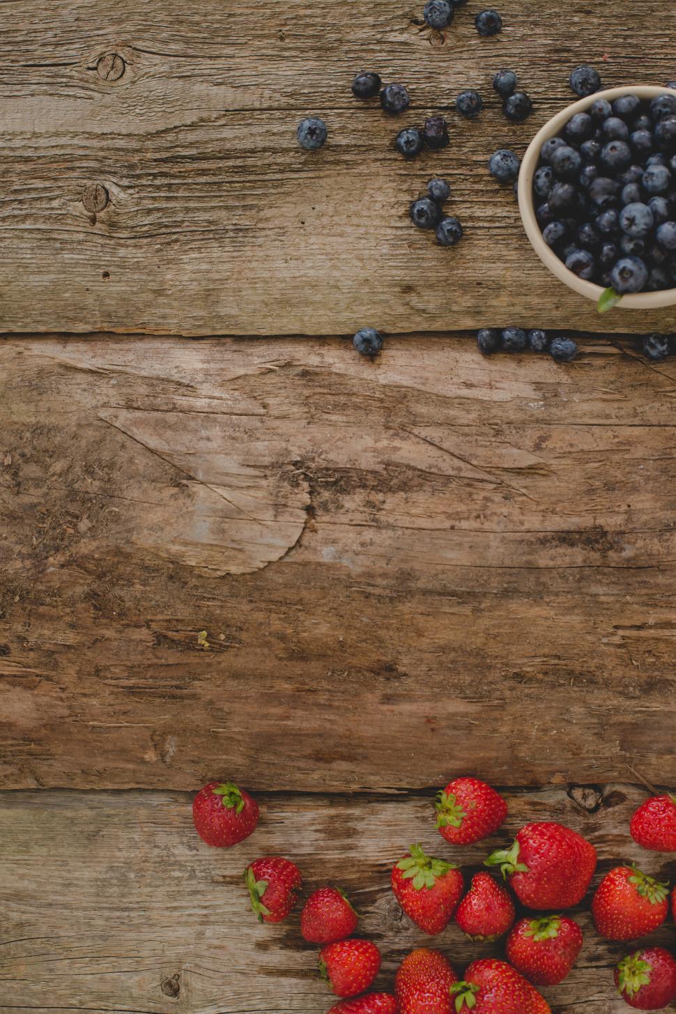 Free Stock Photo of Berries on the wooden table with copyspace | Download Free  Images and Free Illustrations, image size:970x1455