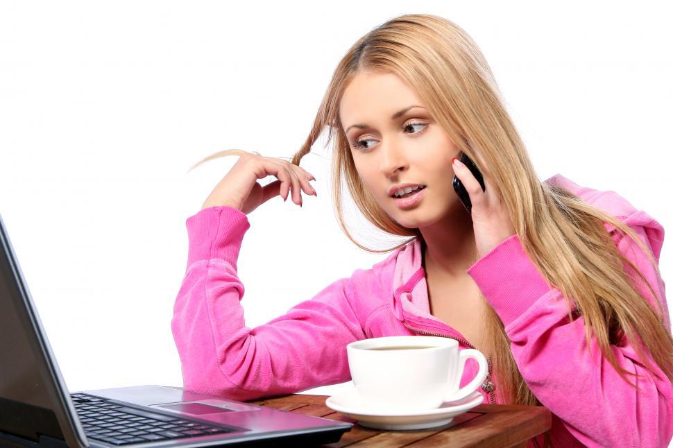 Free Image of Young girl calling by phone 