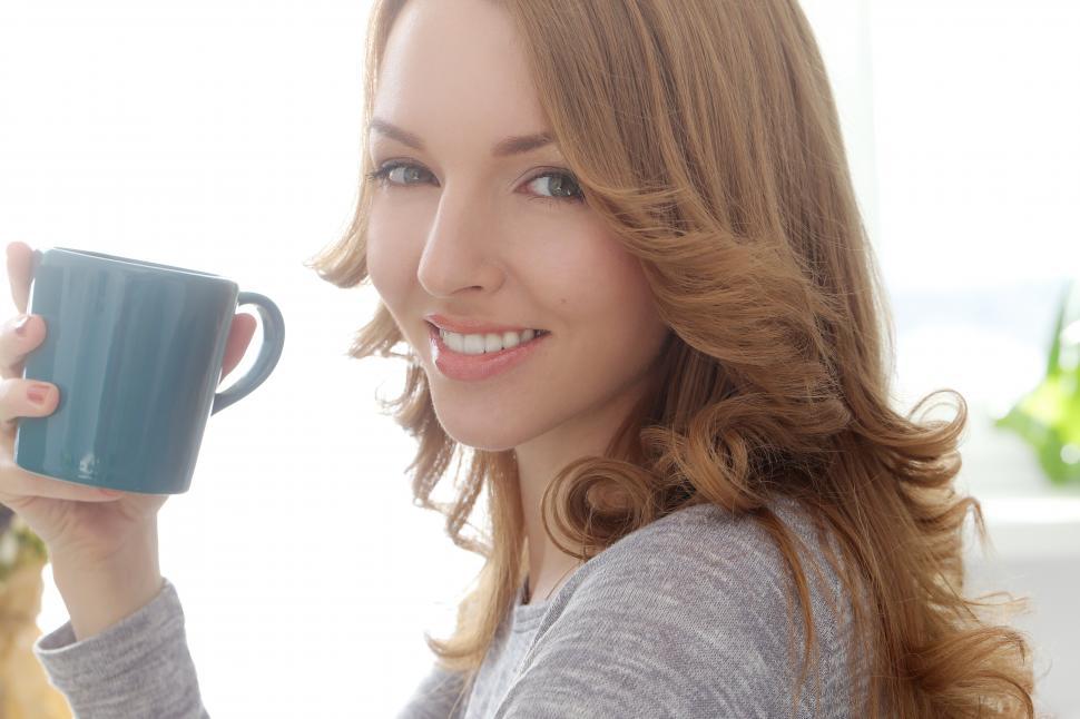 Free Image of Lifestyle. Woman with coffee or tea mug 