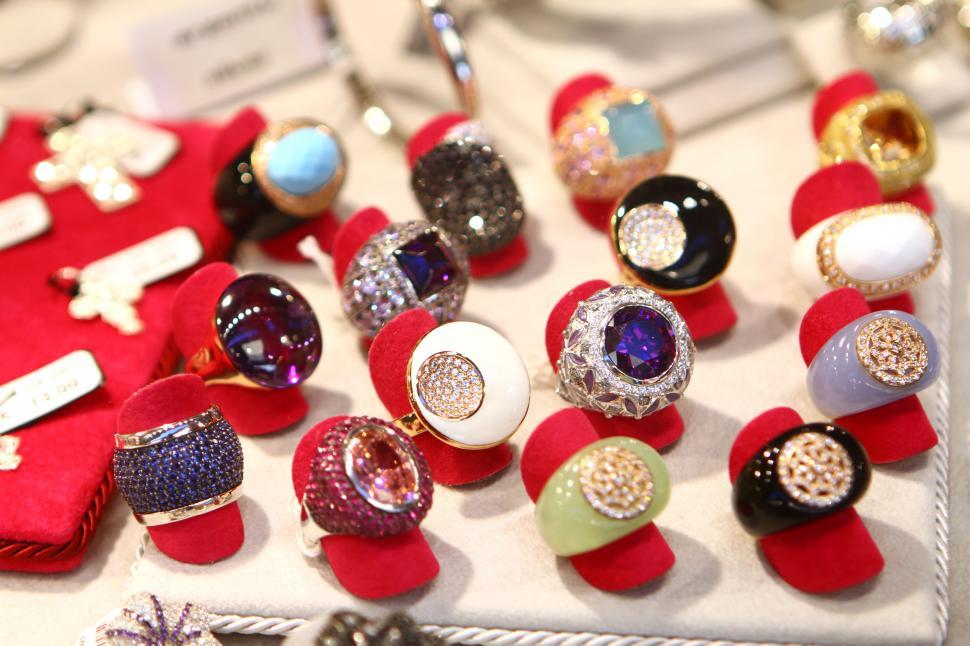 Free Image of Jewerly rings 